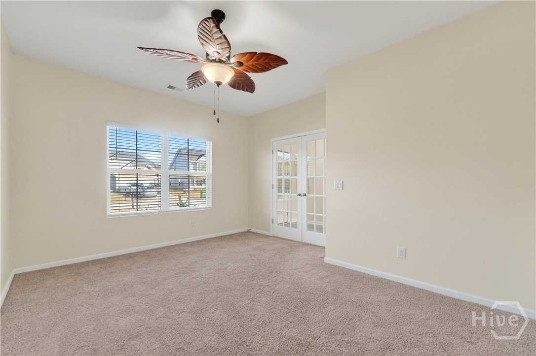 178 Somersby Blvd - Photo 5 of 47