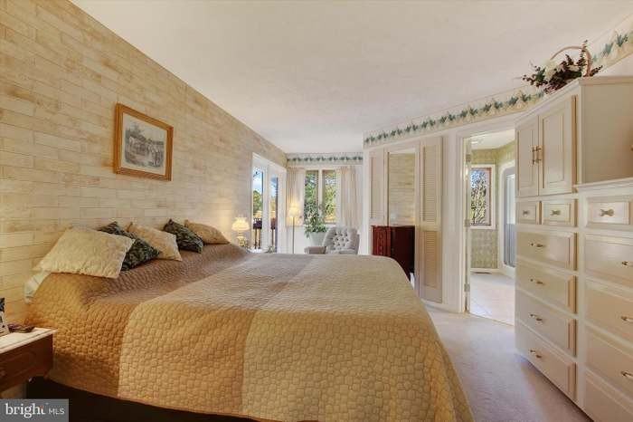 824 Hancock Drive - Photo 3 of 29