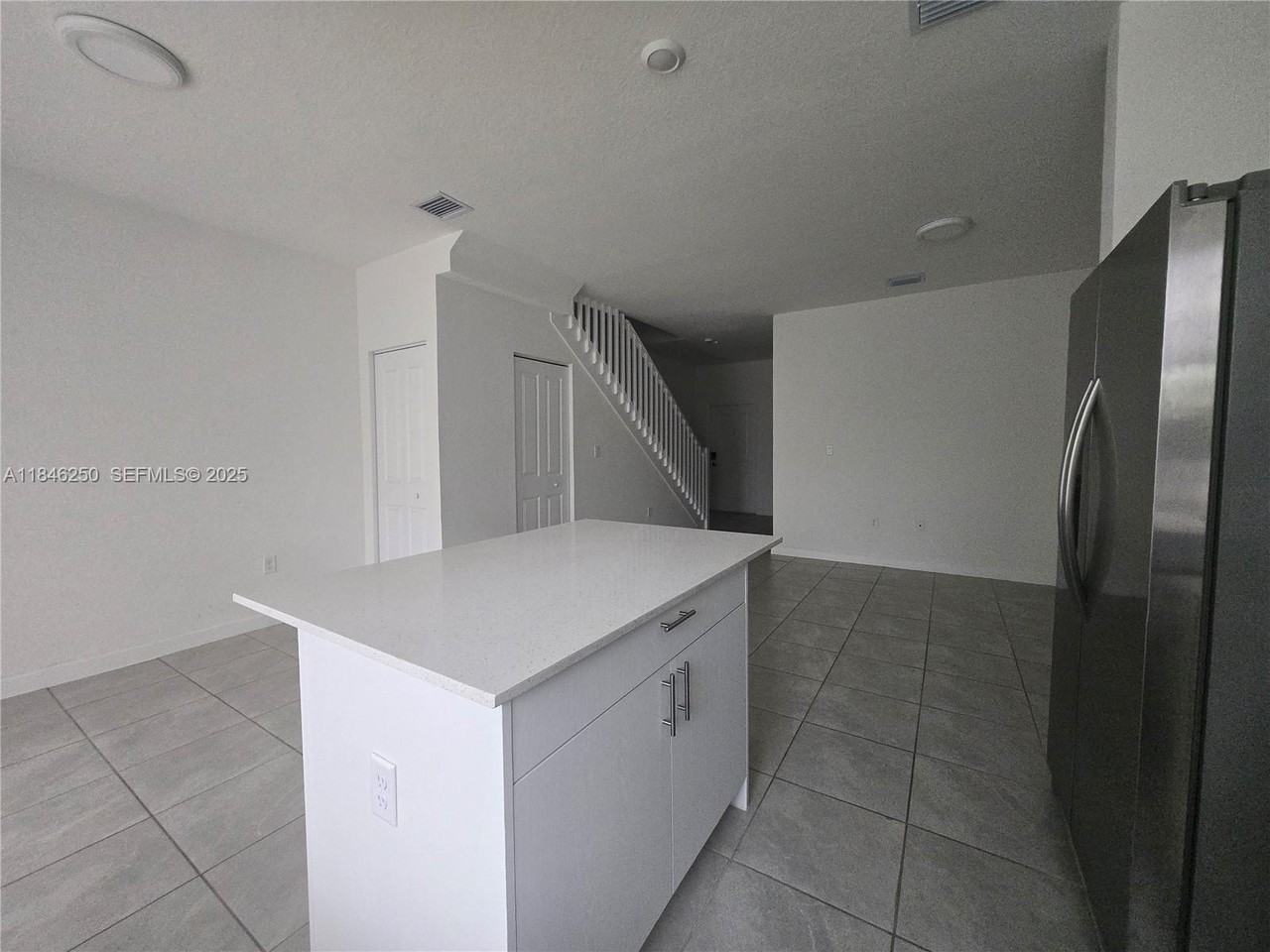 16278 Southwest 292nd Terrace - Photo 5 of 26