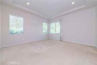 183 Bright Poppy - Photo 1 of 1