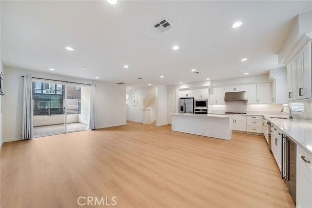 582 Cultivate - Photo 4 of 8