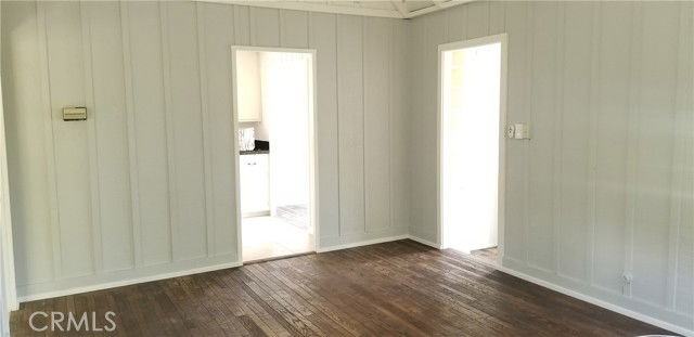 2626 Solana Way - Photo 4 of 5