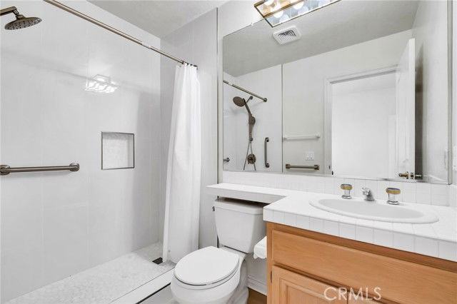 21881 Via Del Lago - Photo 2 of 8