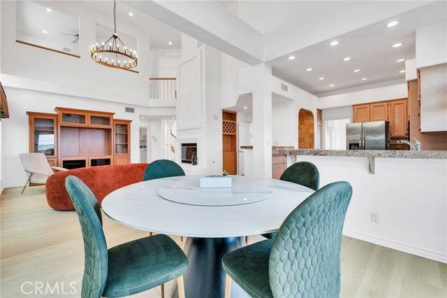 21881 Via Del Lago - Photo 3 of 8