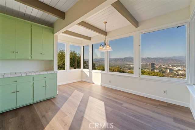 3230 Wrightwood Dr - Photo 2 of 8