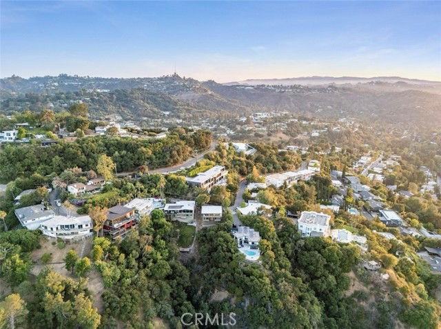 3230 Wrightwood Dr - Photo 3 of 8