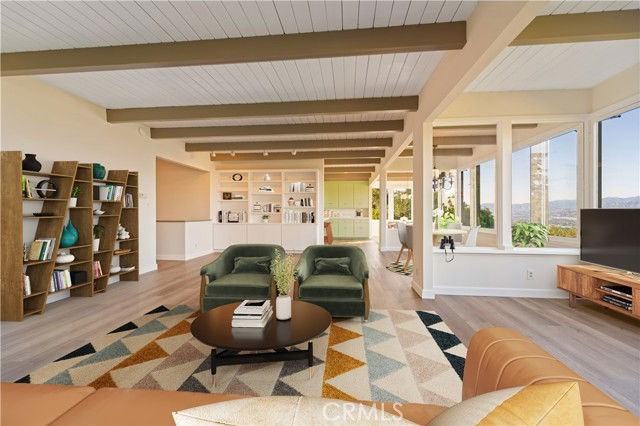 3230 Wrightwood Dr - Photo 6 of 8