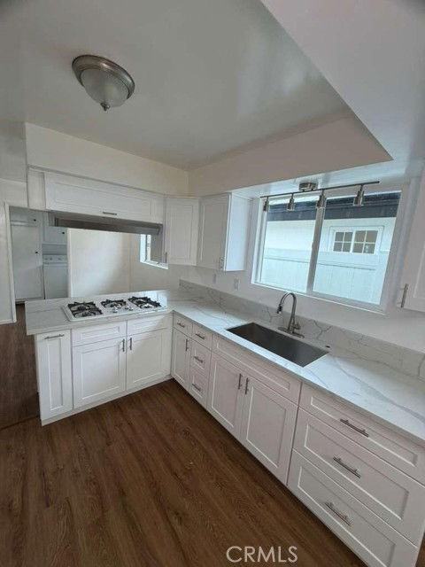 8000 Ben Ave - Photo 5 of 8