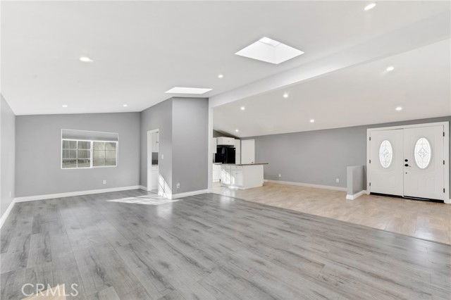 20416 Coulson St - Photo 6 of 8