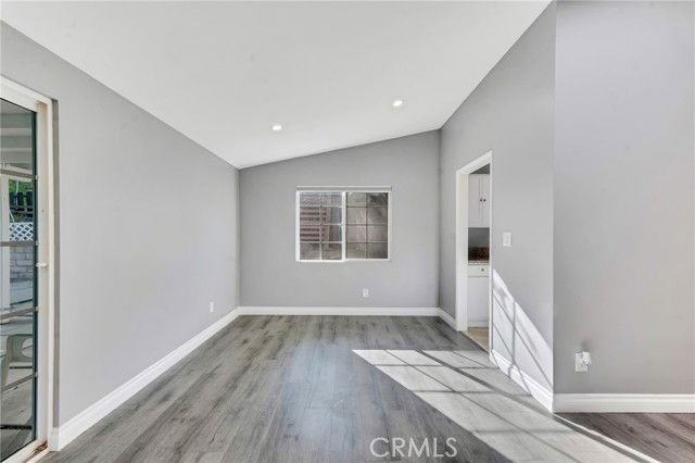 20416 Coulson St - Photo 7 of 8