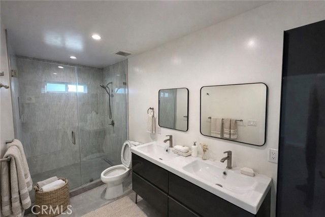 8435 Grenoble St - Photo 7 of 8