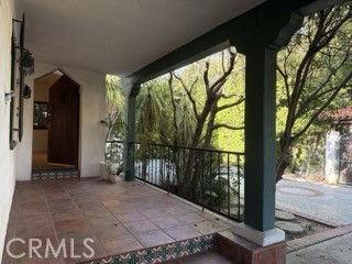 2335 Overland Ave - Photo 3 of 8