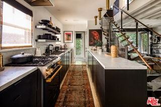 636 Huntley Dr - Photo 6 of 8