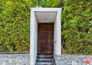 1730 Mount Olympus Dr - Photo 2 of 8