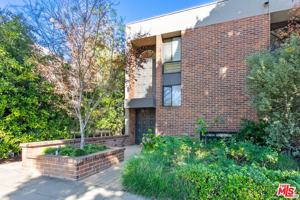featured image of 9323 Burton Way #A