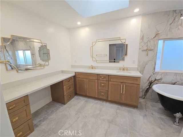 341 Avenida Atezada - Photo 2 of 7