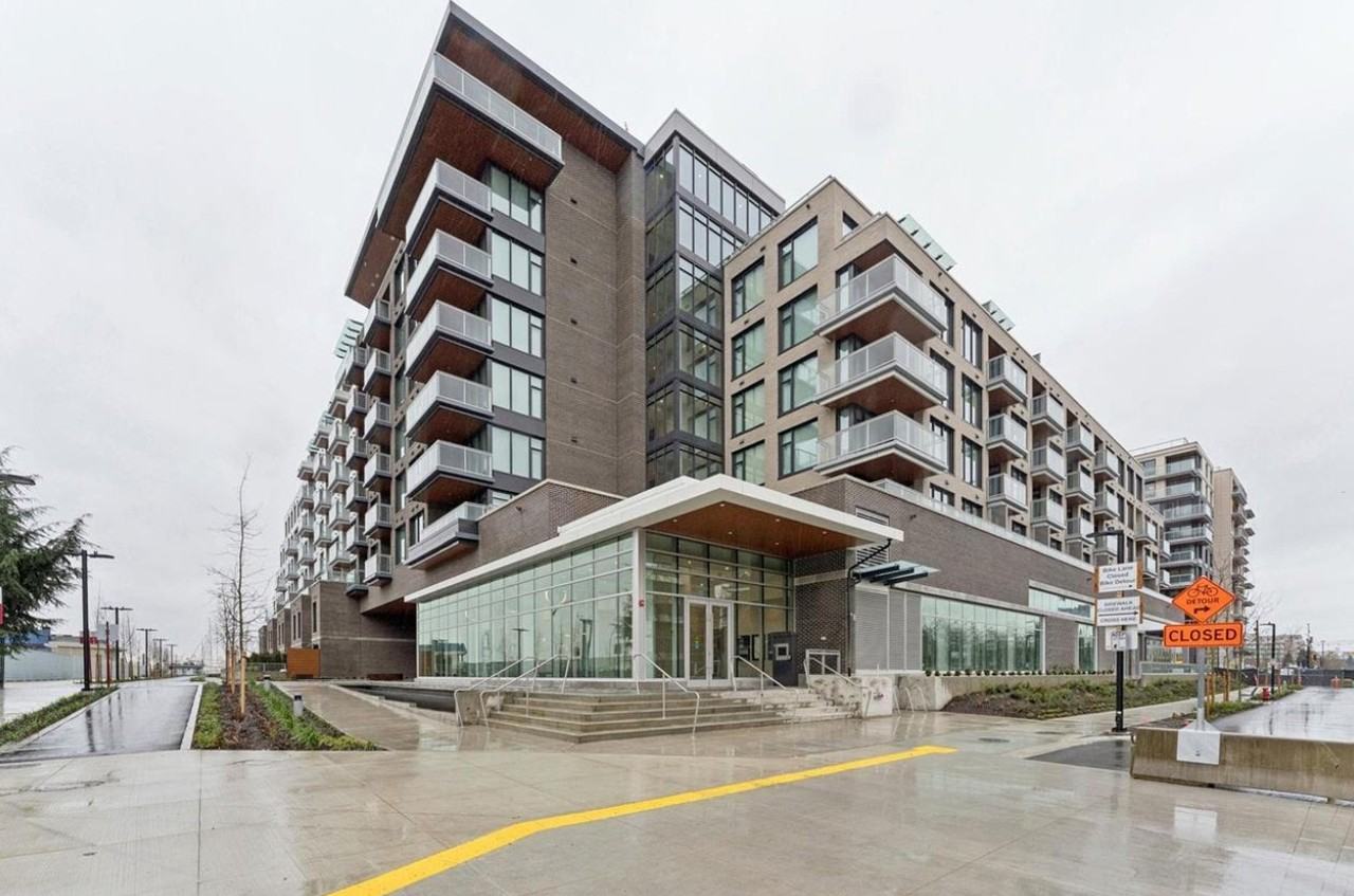 755 Harbourside Drive