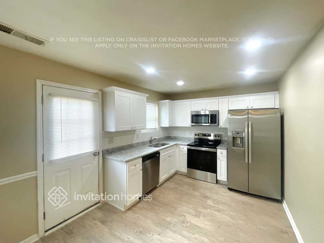 185 Bramble Bush Trl - Photo 4 of 12