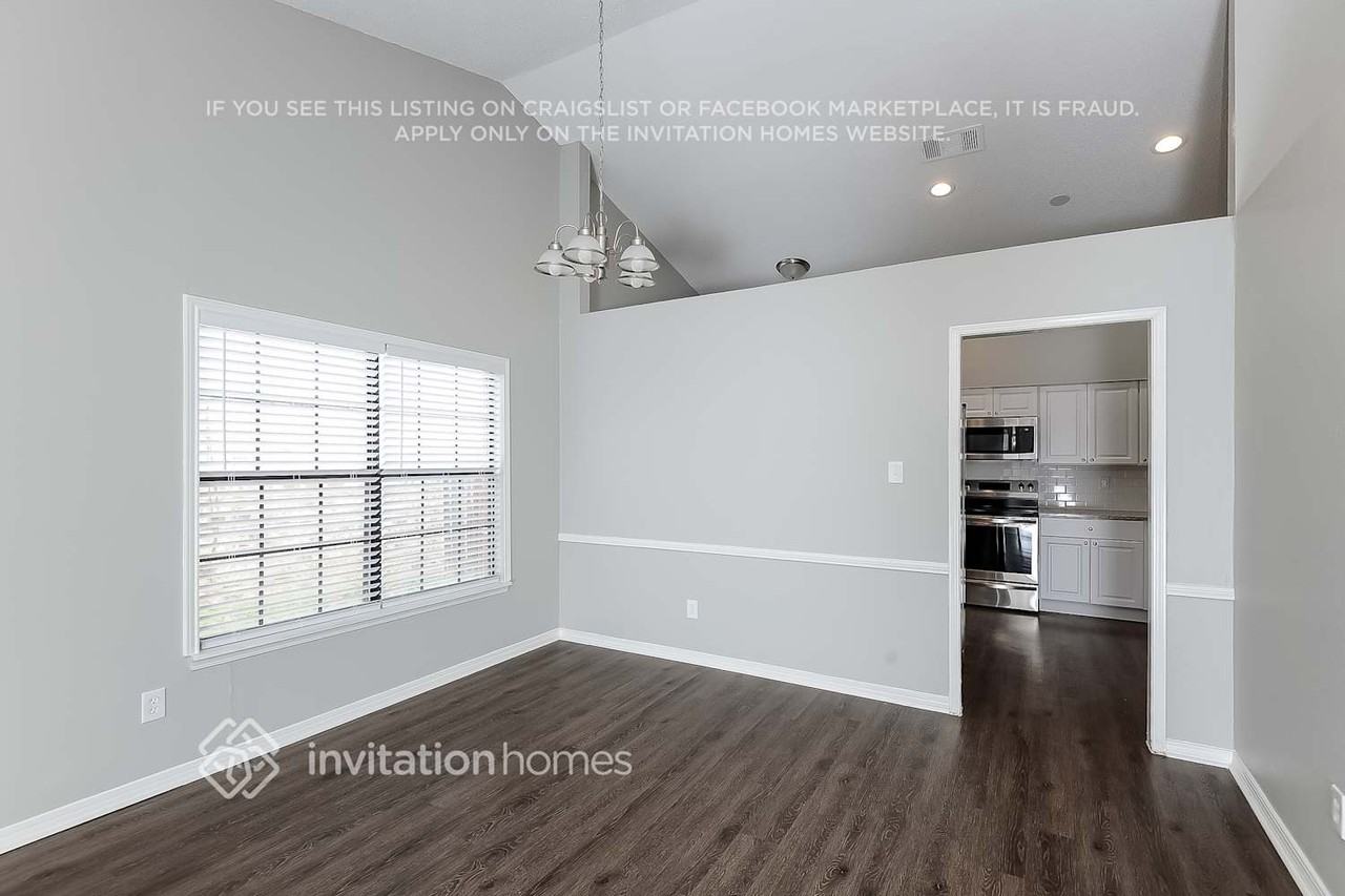 3707 Seville Ln - Photo 5 of 21