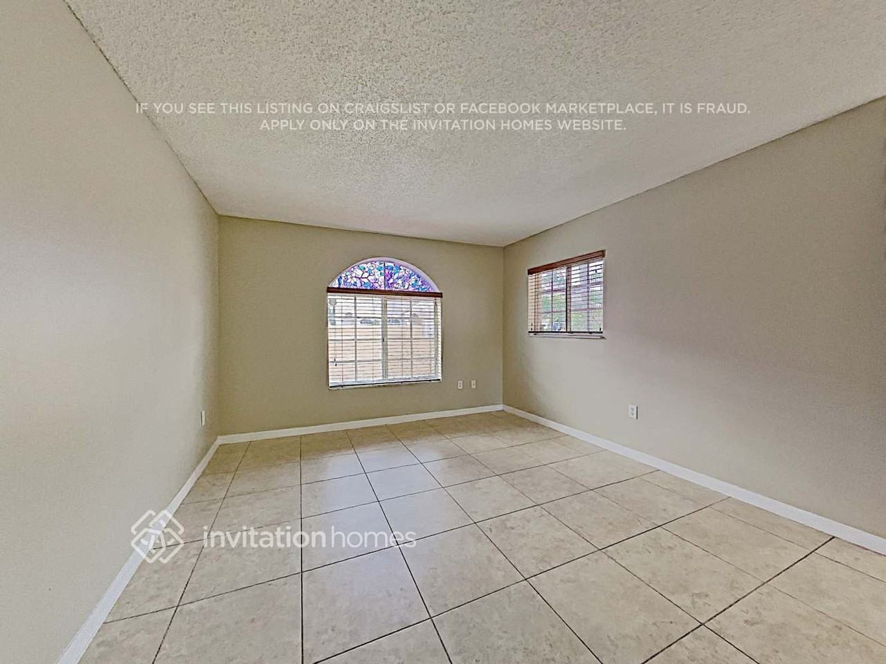 3673 Sw 153rd Pl - Photo 5 of 20