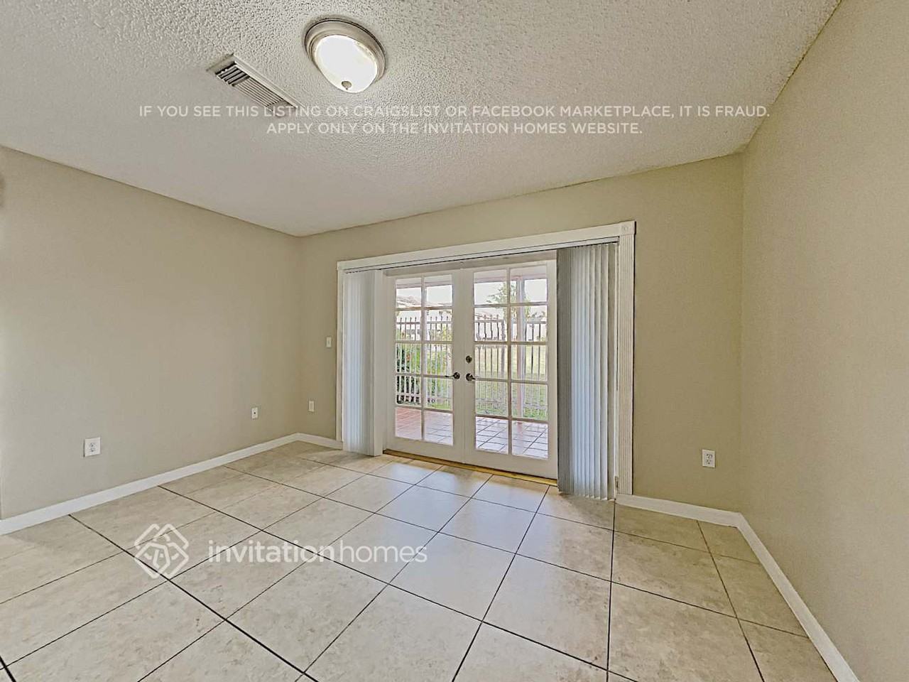 3673 Sw 153rd Pl - Photo 7 of 20