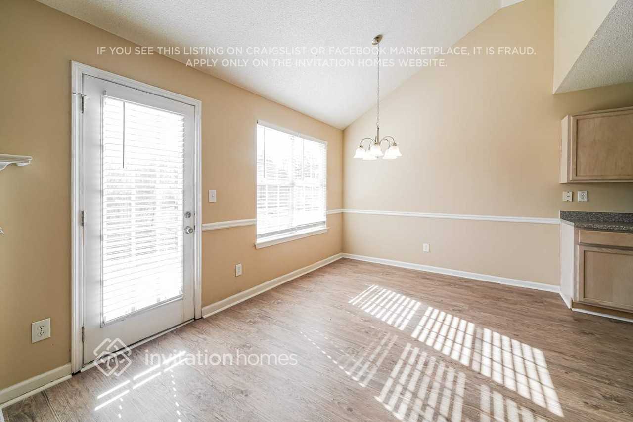 4116 Green Field Dr - Photo 6 of 17