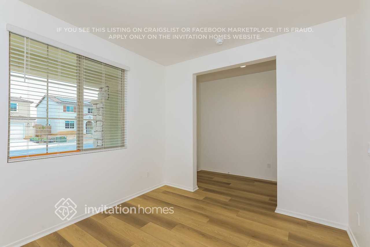 25191 Zircon Rd - Photo 6 of 21