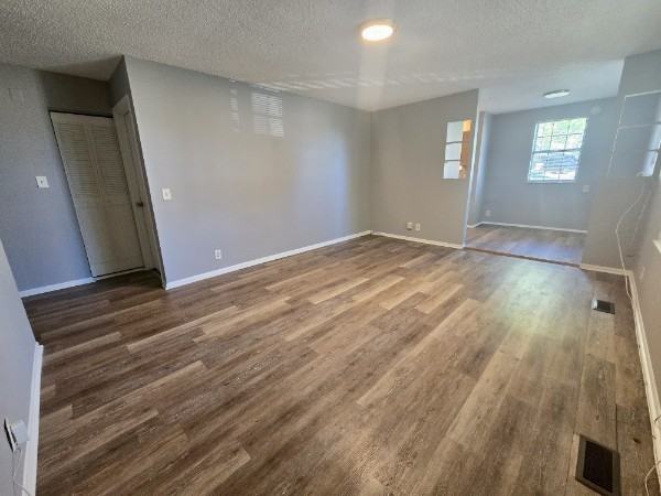 4768 Terragon Trl - Photo 3 of 9