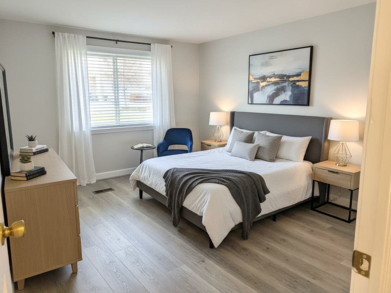 214 Barcliffe Ln - Photo 6 of 12