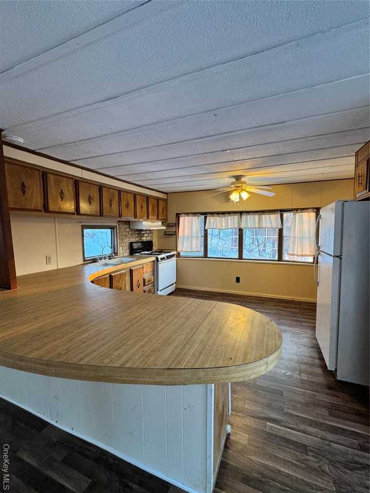 19 Griffin Ln - Photo 2 of 7