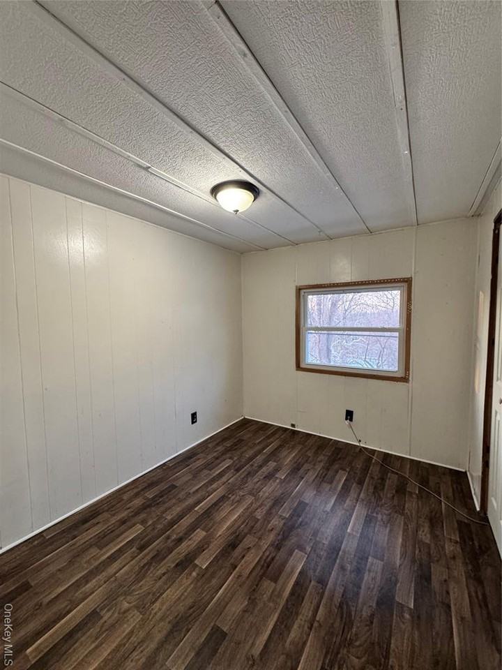 19 Griffin Ln - Photo 4 of 7