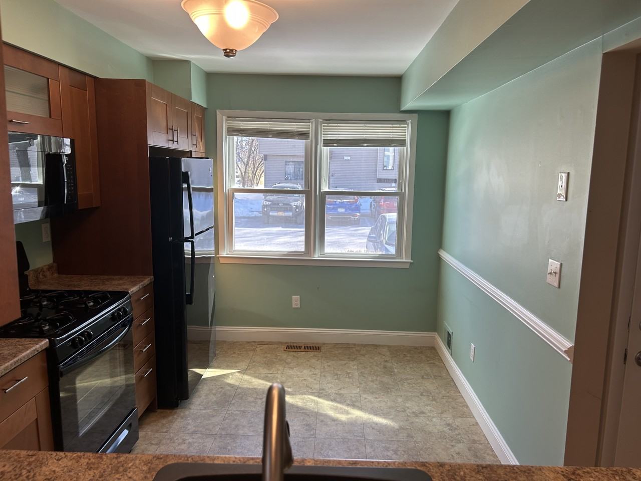 135 W Nyack Rd - Photo 5 of 15