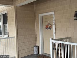 featured image of 622 Oyster Bay Pl