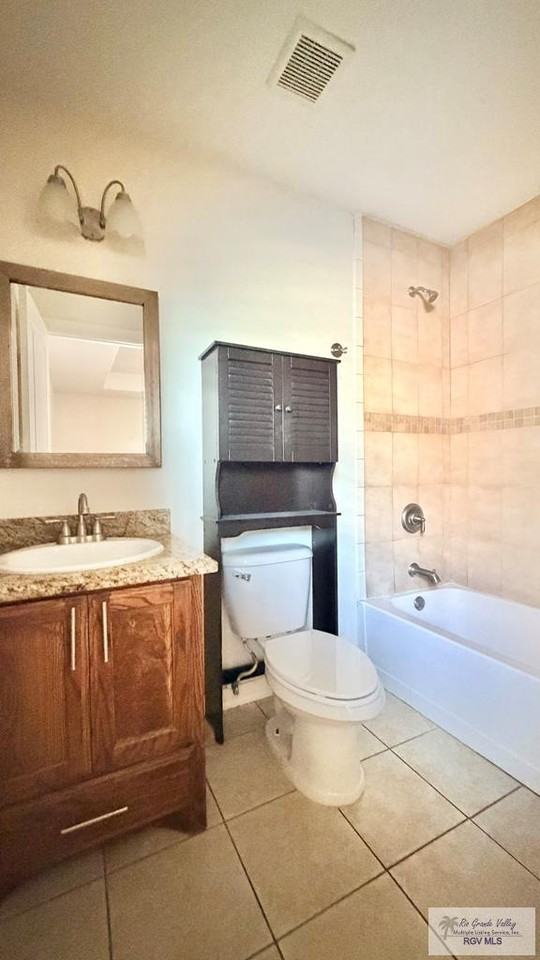 6625 Garden Woods Ave - Photo 6 of 20