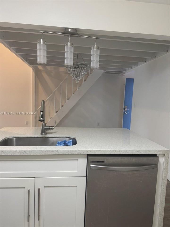 9419 Fontainebleau Boulevard ##210 - Photo 7 of 20