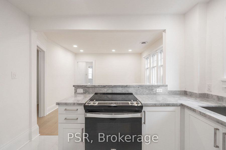 25 Coulson Avenue #Main - Photo 6 of 13