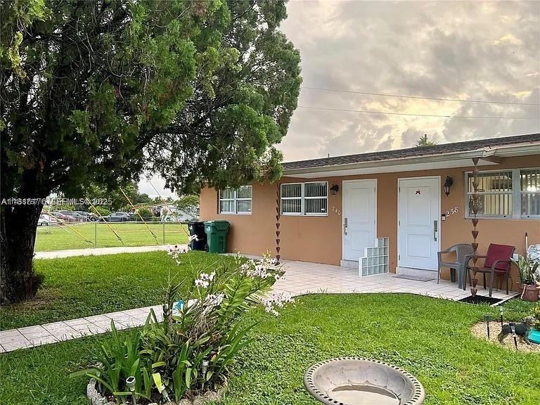 240 Southwest 76th Avenue ##240 - Photo 4 of 12