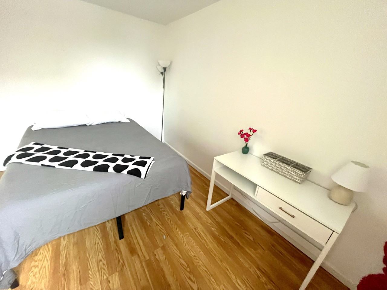 Washington St & Charles St #4b - Photo 2 of 15