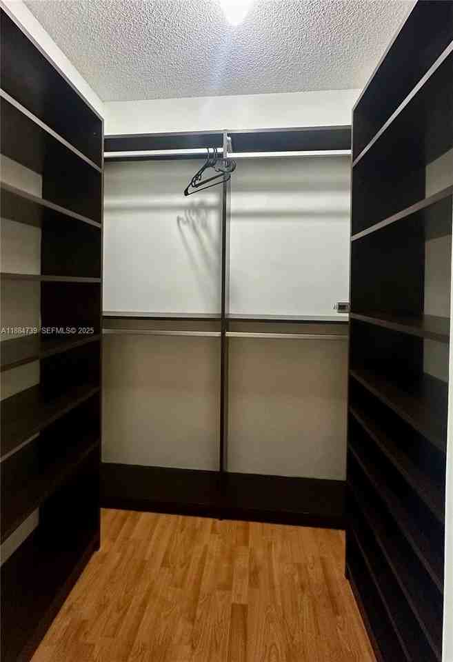 12661 Southwest 54th Court - Photo 7 of 10