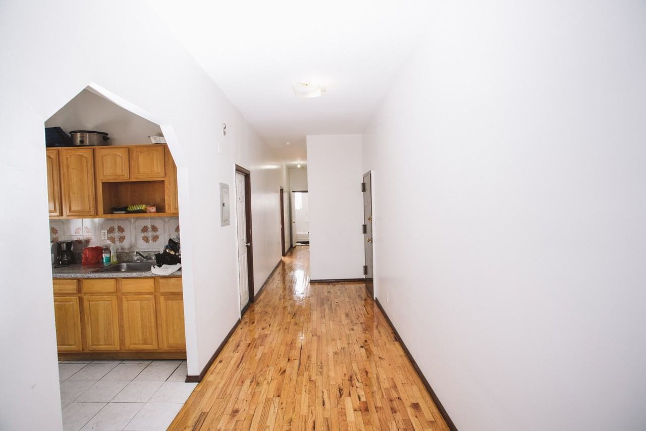 2306 Atlantic Avenue #2 - Photo 3 of 4