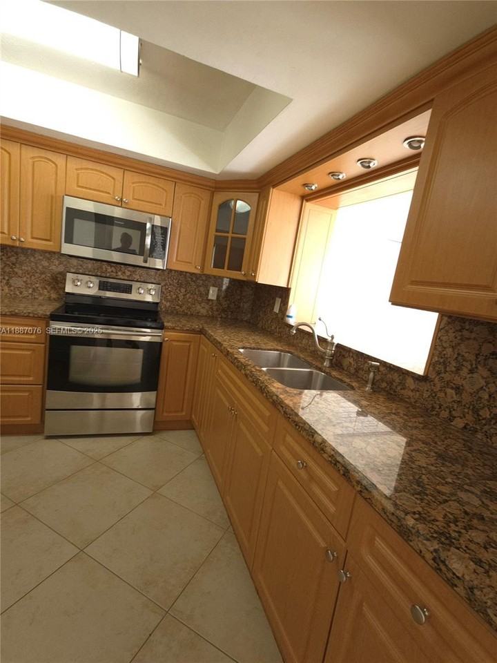 7455 West 16th Avenue - Photo 3 of 21