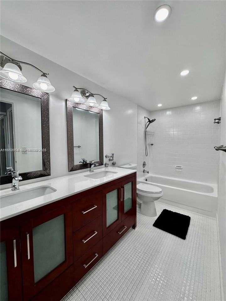 2500 Parkview Drive - Photo 7 of 22