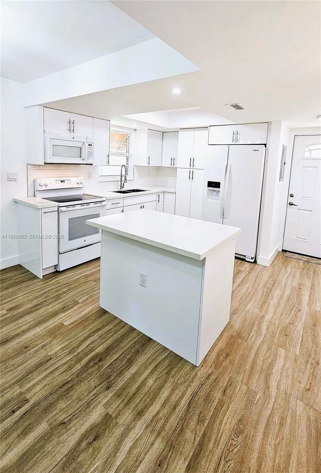 11143 Northwest 7th Street ##203 - Photo 2 of 8