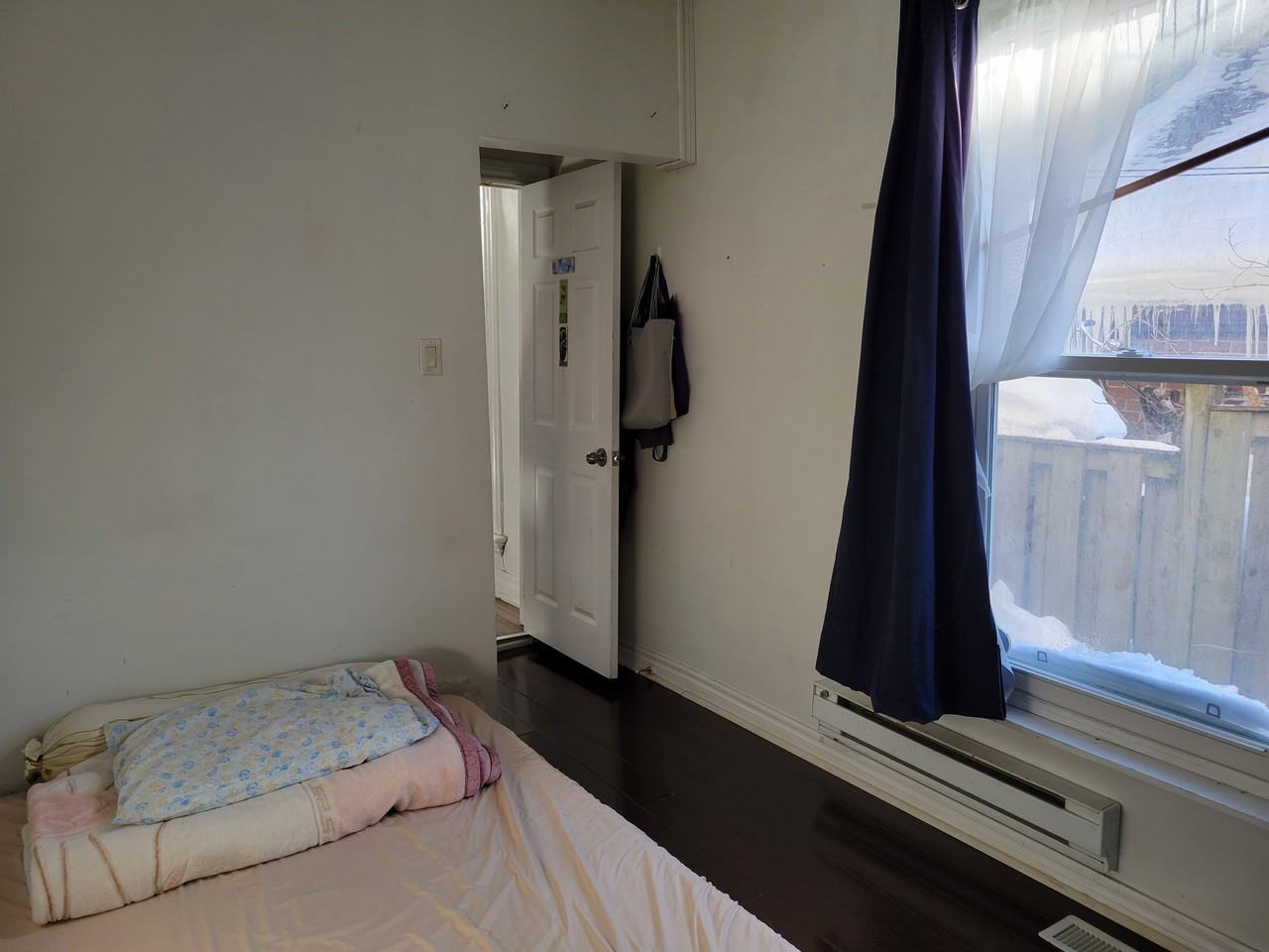 168 Huron Street - Photo 6 of 17