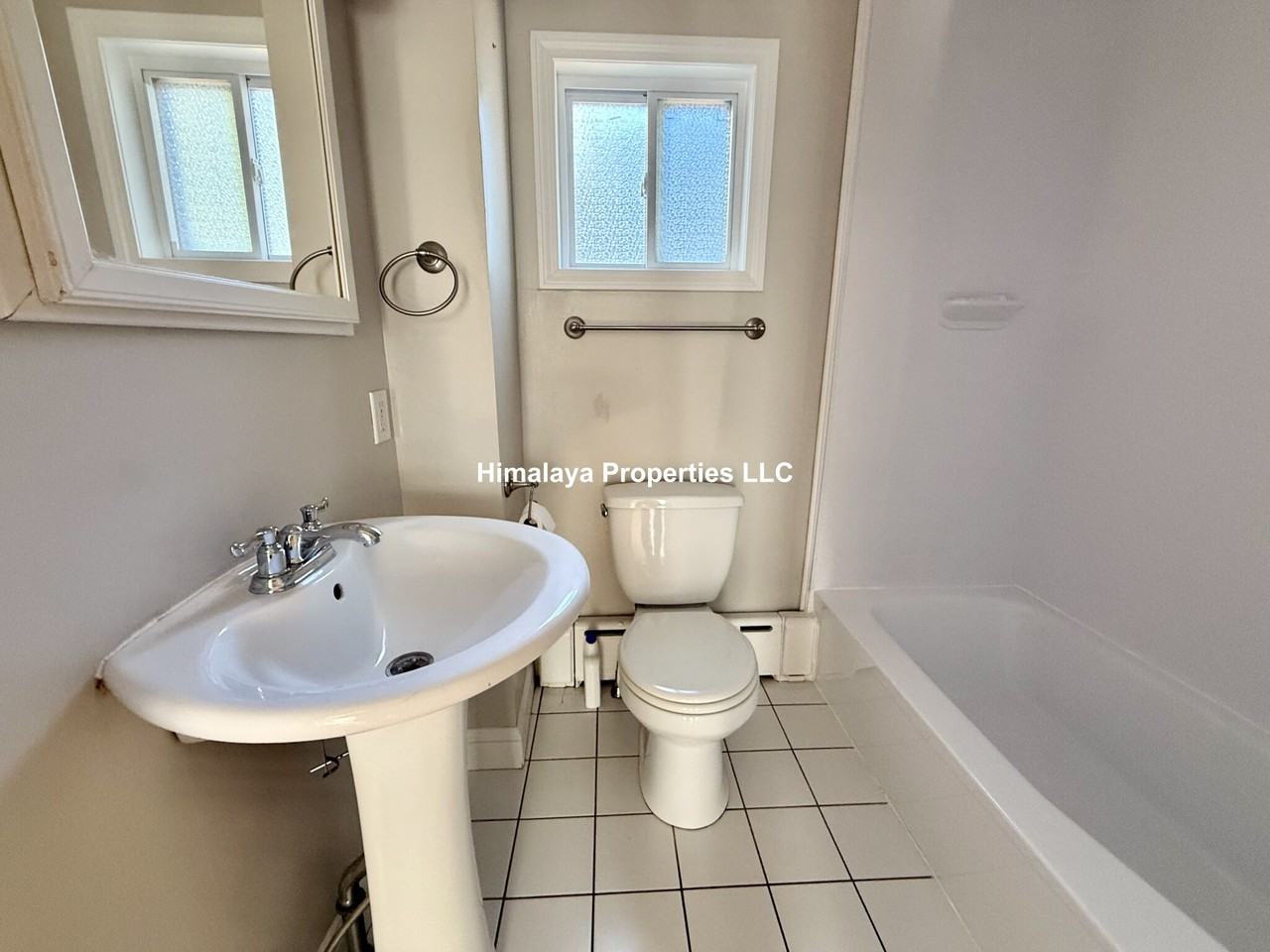 31 Park St #1 - Photo 4 of 12