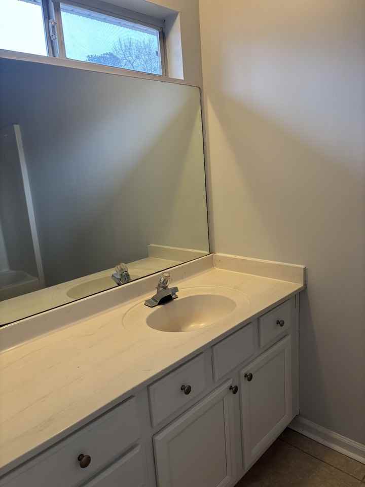 1734 Bob White Ln Se #1740 - Photo 4 of 14
