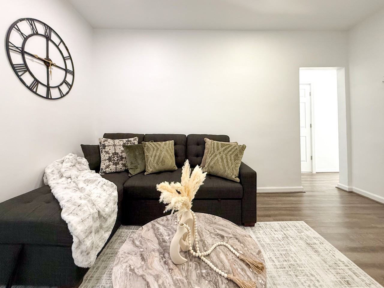 243 Lincoln Ave #2 - Photo 5 of 29