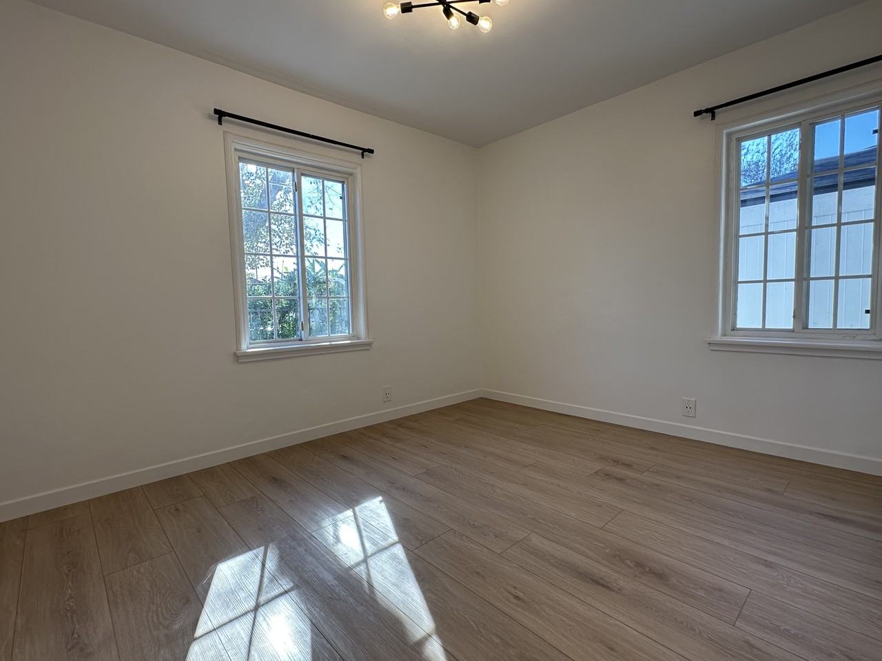 8525 Hargis St #NA - Photo 3 of 13