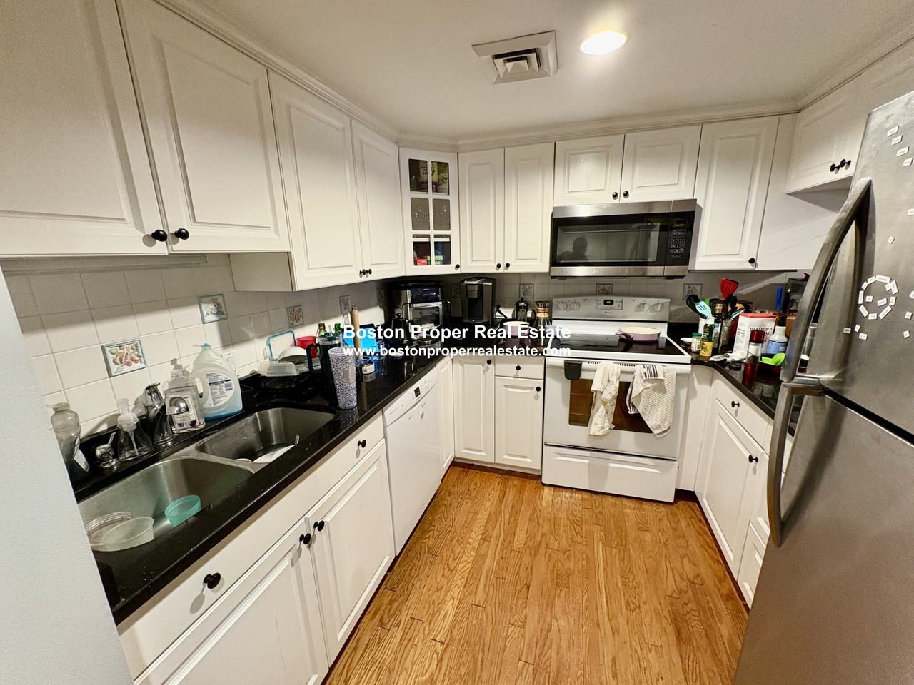 50 St Stephens Ln N #6 - Photo 2 of 12