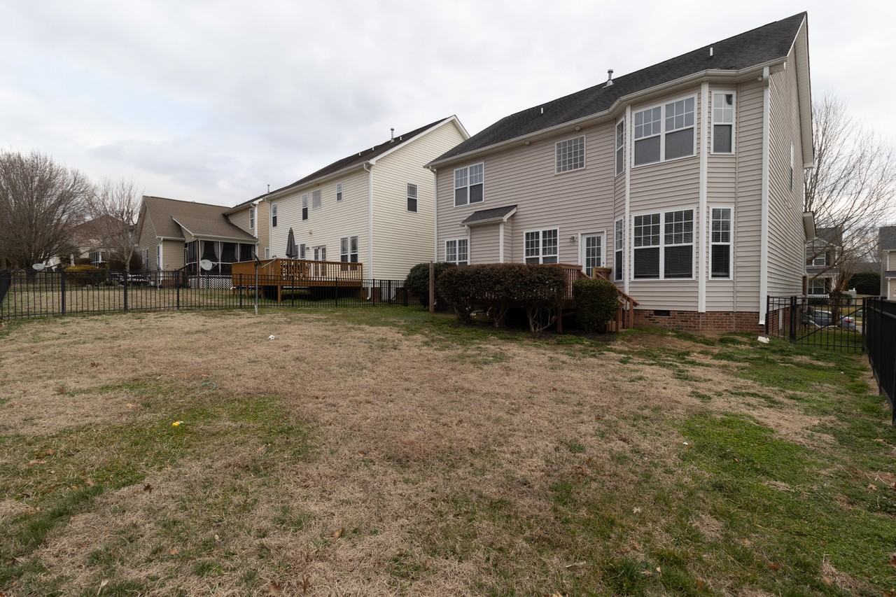 2047 Sinclair Trce #NA - Photo 3 of 30